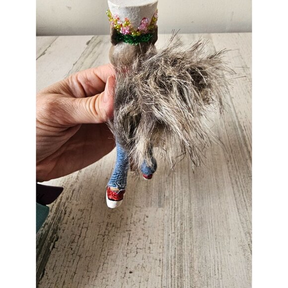 Grandin road Sugarplum sammy Squirrel nutmeg gardener farmer statue figurine Xma - Picture 8 of 10